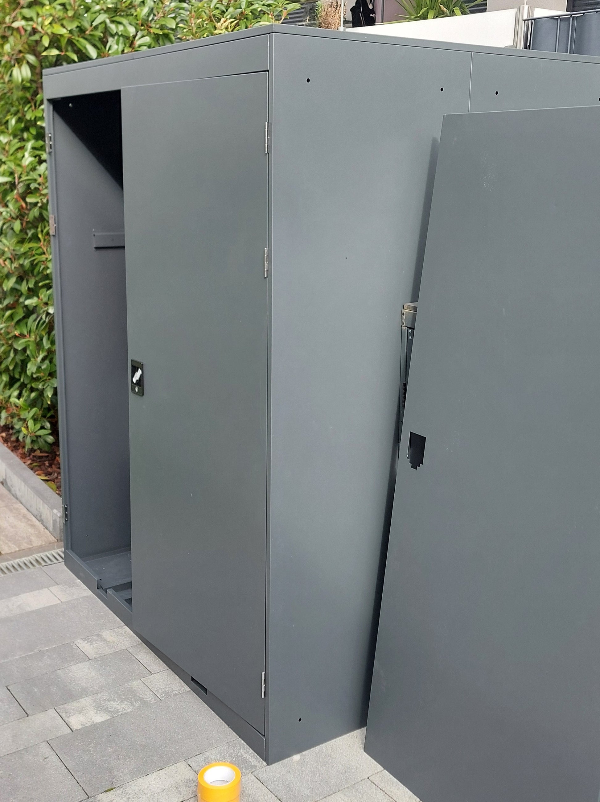 Fahrradgarage Stand Up im Aufbau