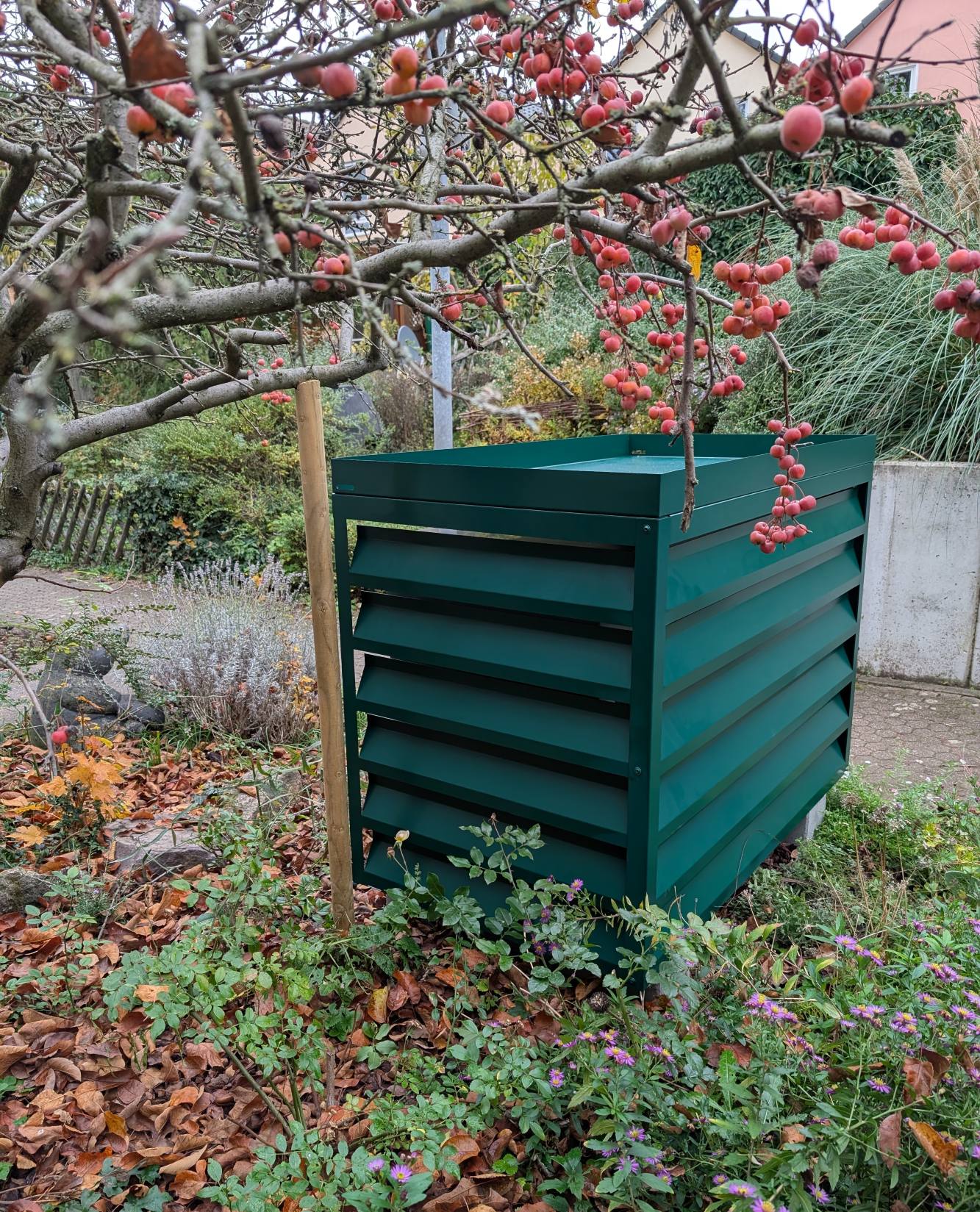 Wärmepumpen-Abdeckung Metall für Bosch Compress in Moosgrün