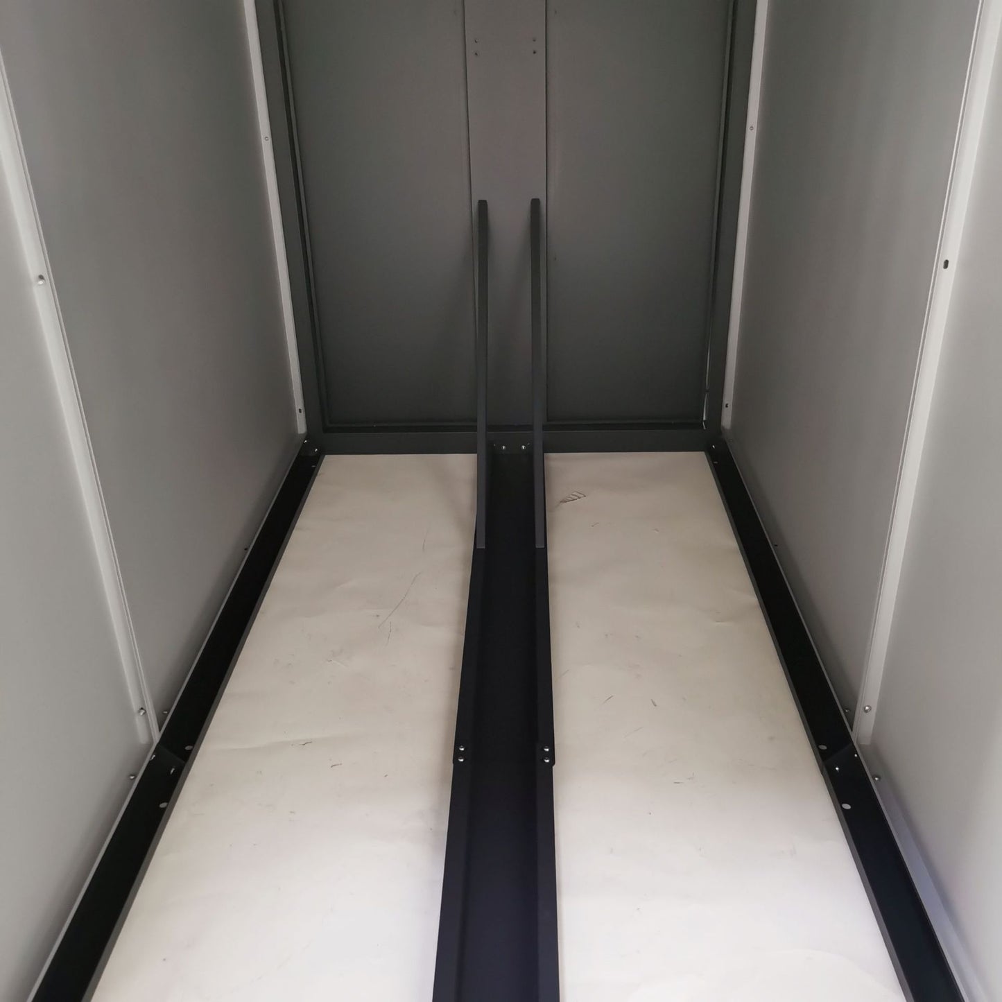 1er Fahrradgarage Del Garda - Maße: L 200 x B 88 x H 131 cm