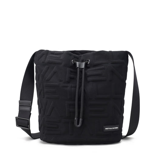 Beuteltasche schwarz, mit 3D Monogramm
